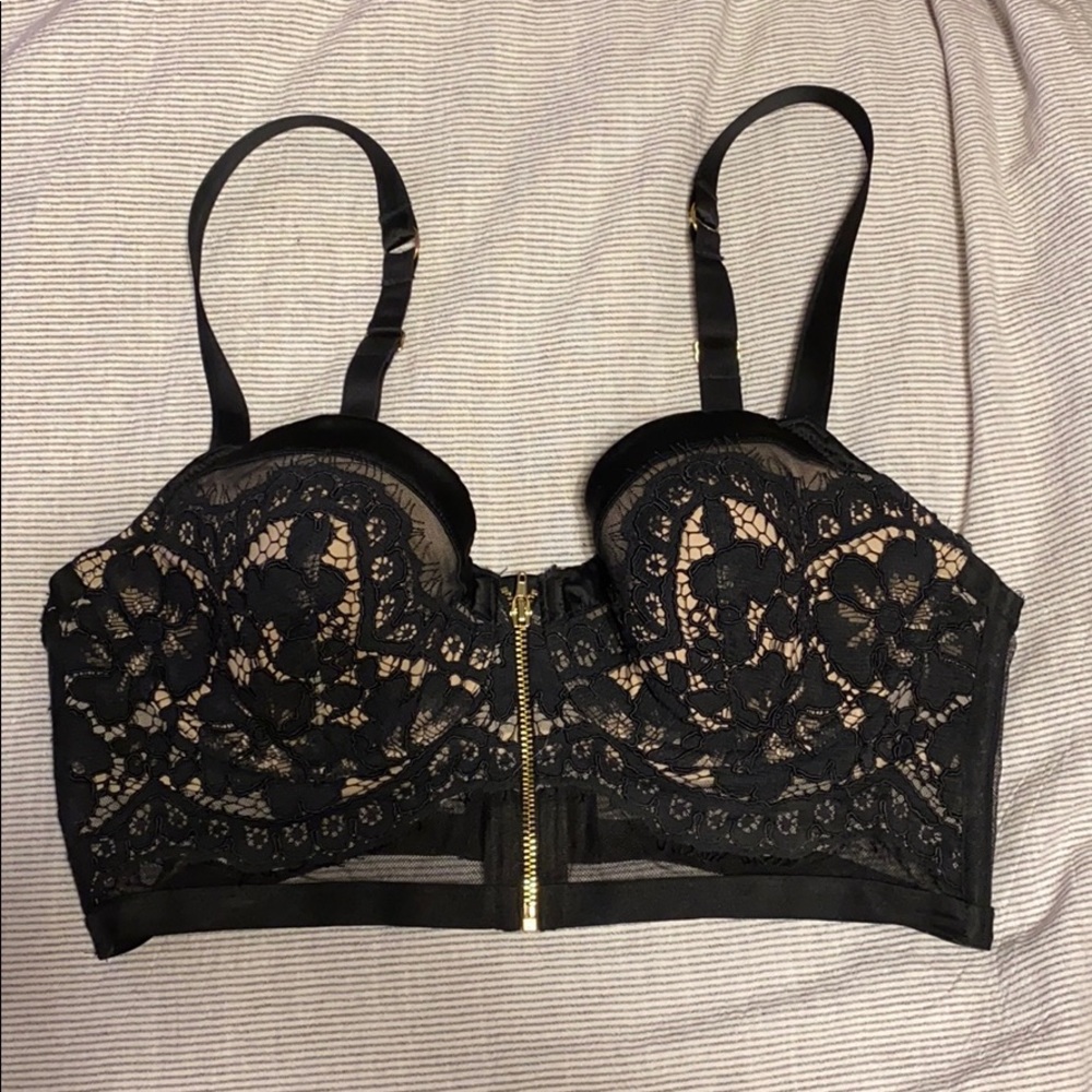 Victoria’s Secret lace bralette